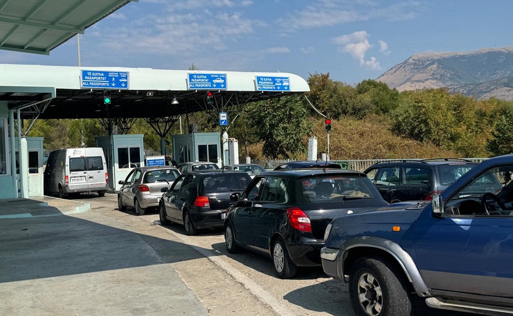 Fluks levizjesh ne Kakavije, ne 24 ore kaluan mbi 10 mije shtetas